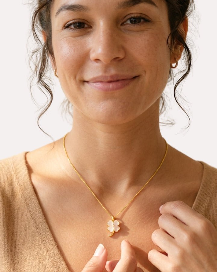 Mei Jade Clover Necklace - Onyxelle