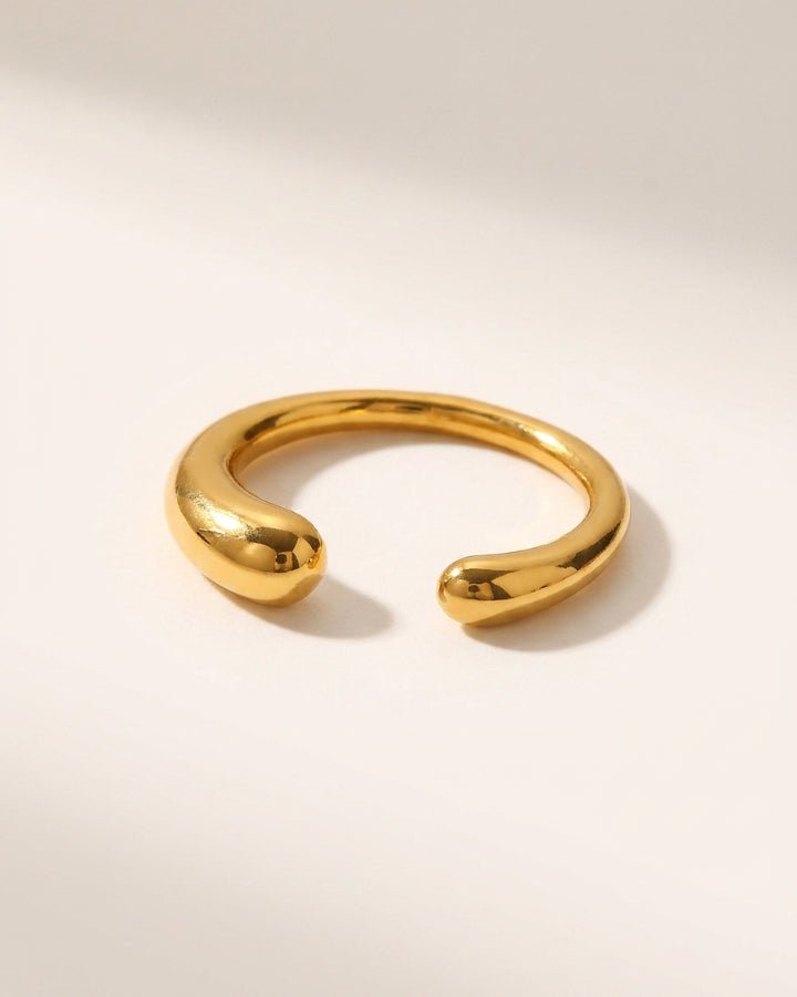 Odette Minimalist Ring - Onyxelle