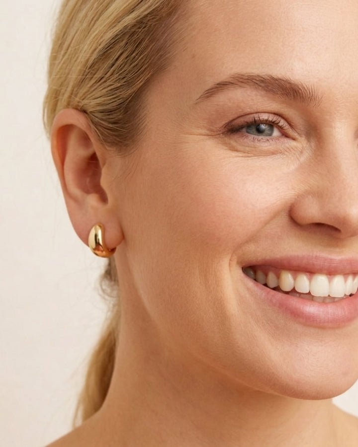 Eden Dome Stud Earrings - Onyxelle