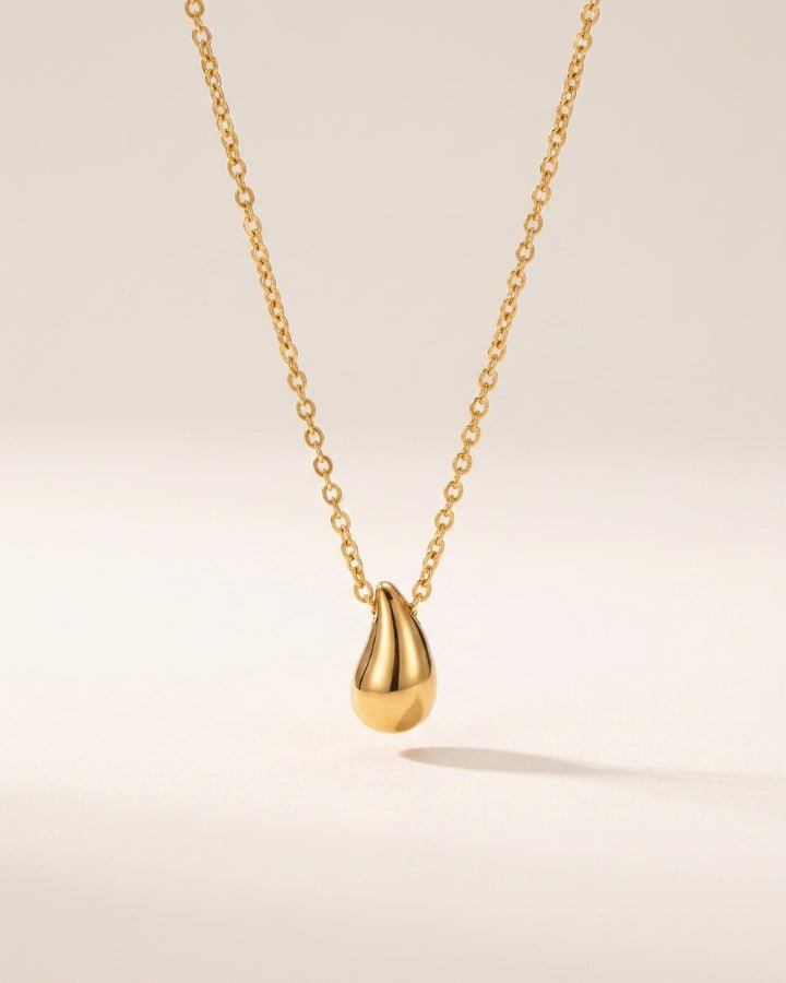 Wren Teardrop Necklace - Onyxelle