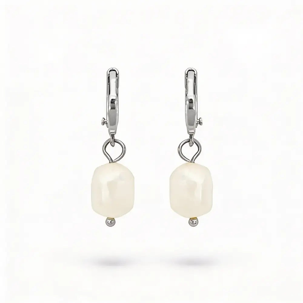 Alméra Pearl Drop Earrings