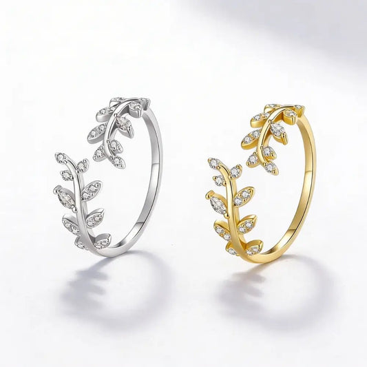 Elisia Leaf Ring in 18K gold-plated stainless steel — delicate leaf ring for women