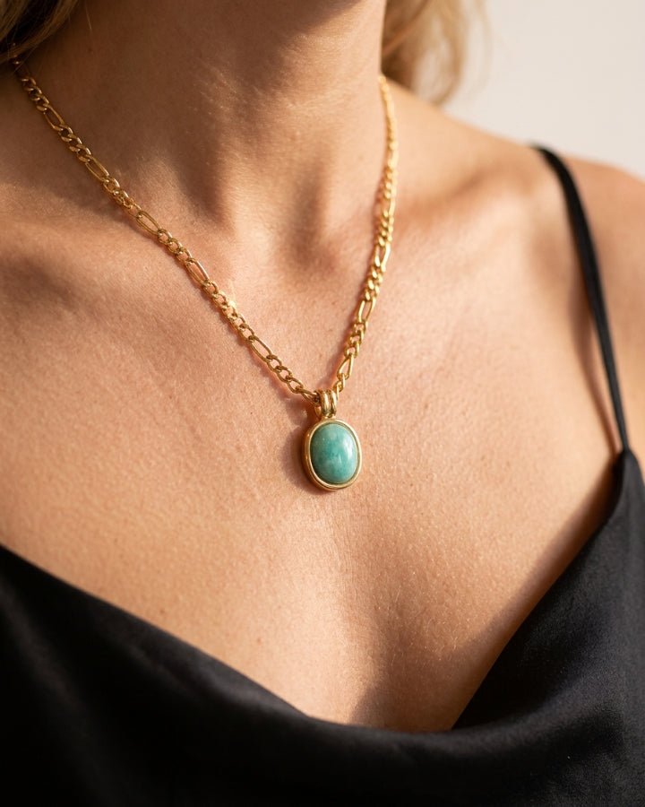 Verena Mint Pendant Necklace - Onyxelle
