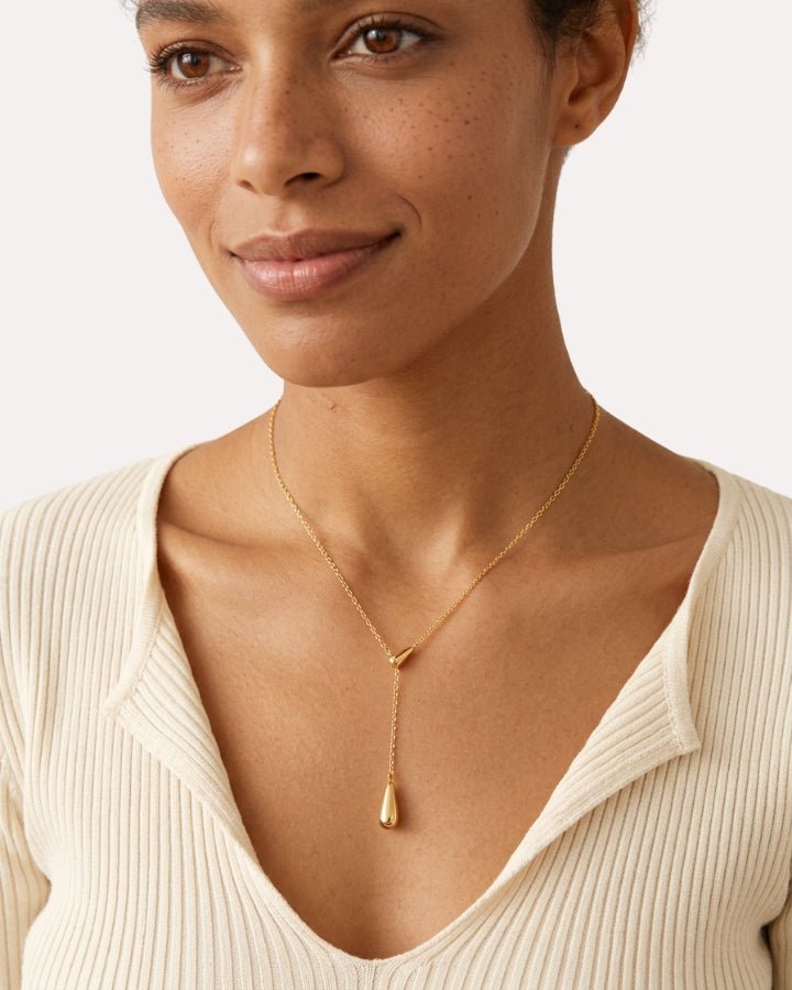 Ondine Teardrop Pendant Necklace - Onyxelle