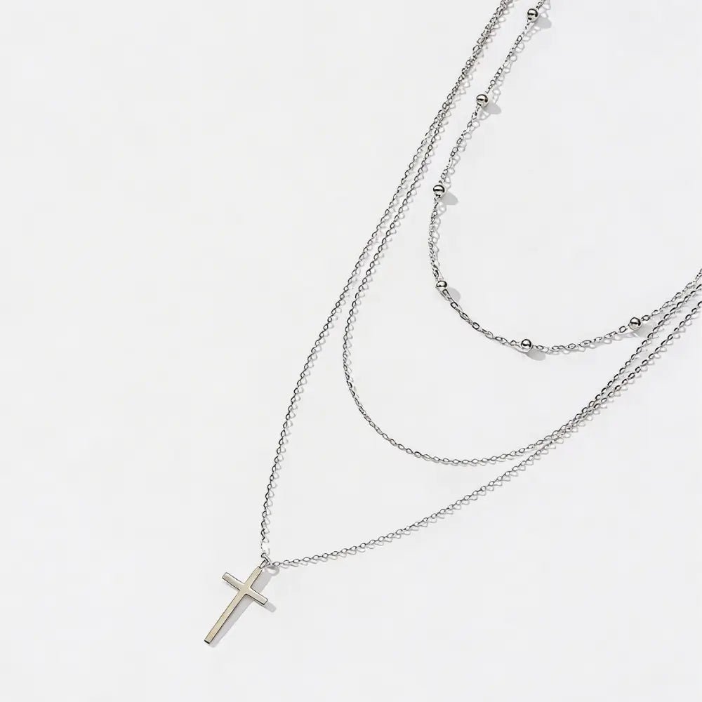 Elara Cross Layered Necklace - Onyxelle