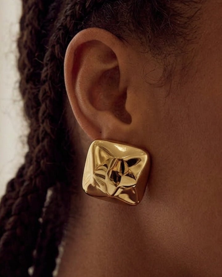 Stella Statement Stud Earrings - Onyxelle