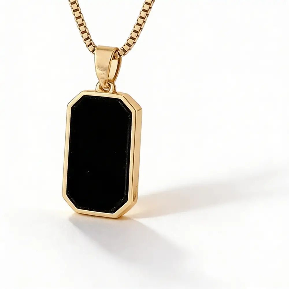 Vesper Rectangle Pendant Necklace - Onyxelle