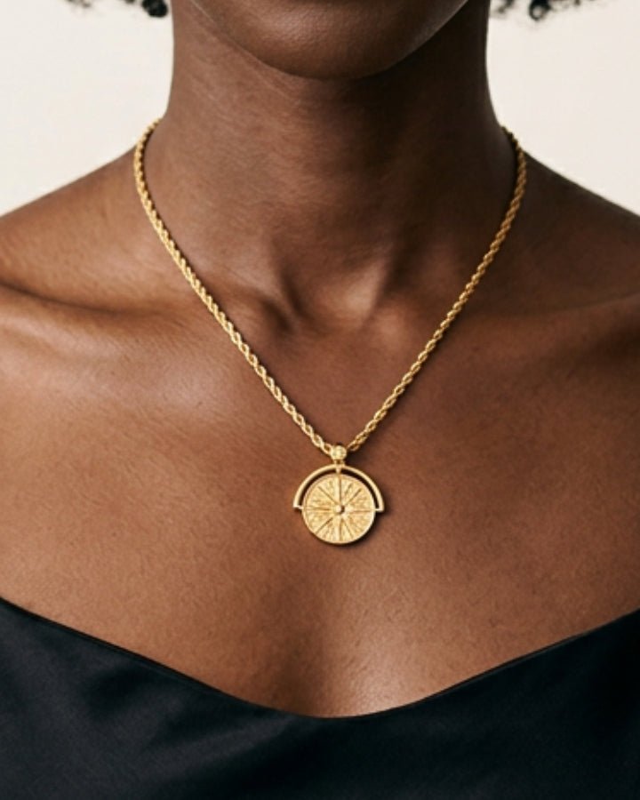 Sahar Carved Pendant Necklace - Onyxelle