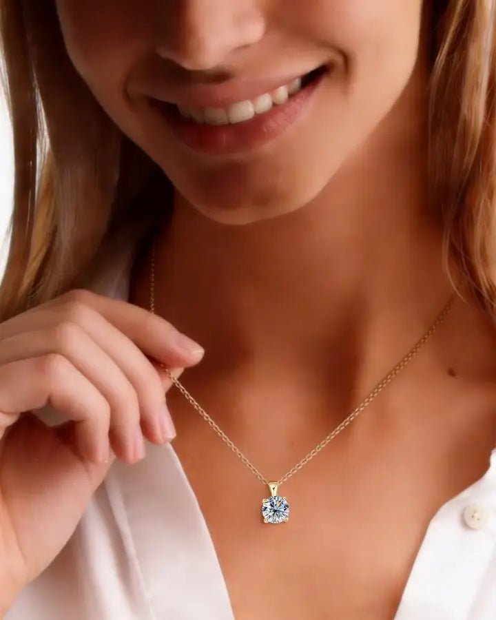 Estelle Solitaire Necklace - Onyxelle