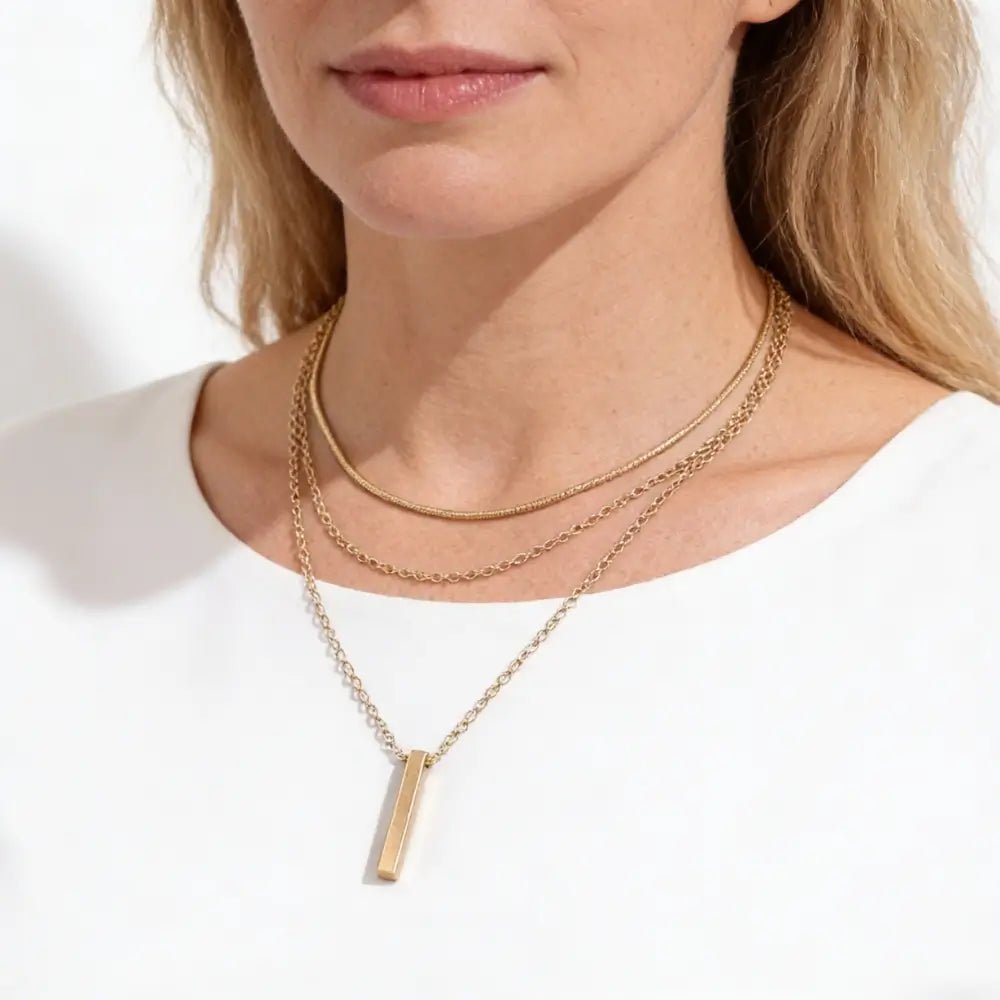 Elara Layered Necklace - Onyxelle