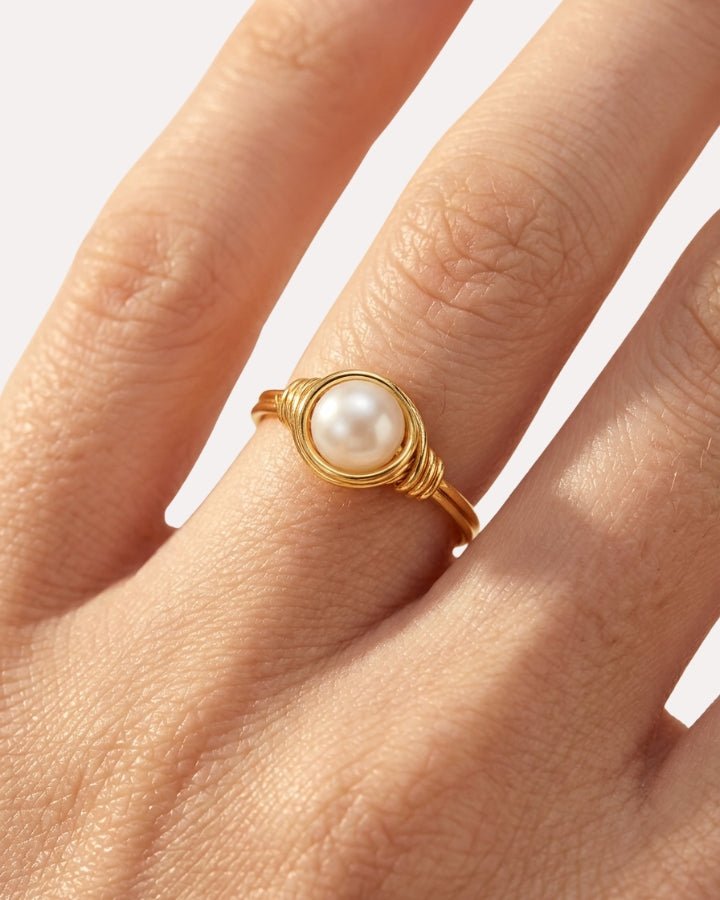 Maelle Baroque Pearl Ring - Onyxelle