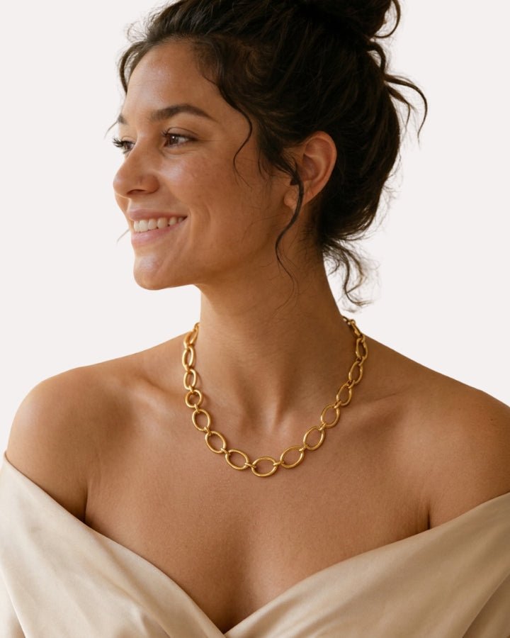 Halo Circle Pendant Necklace - Onyxelle