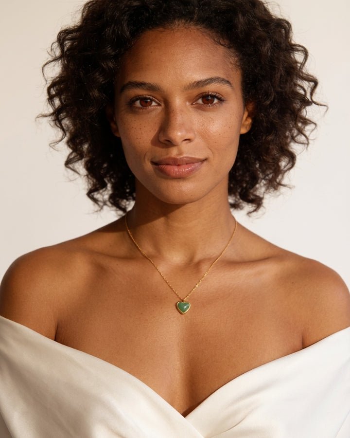 Sabine Heart Agate Necklace - Onyxelle