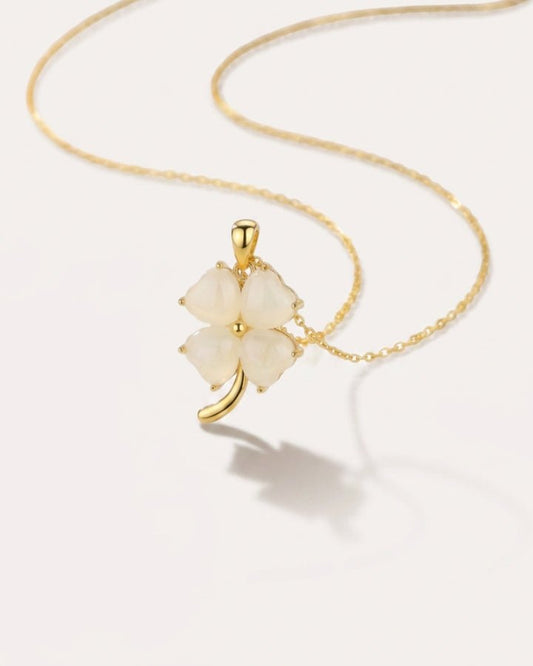 Mei Jade Clover Necklace - Onyxelle