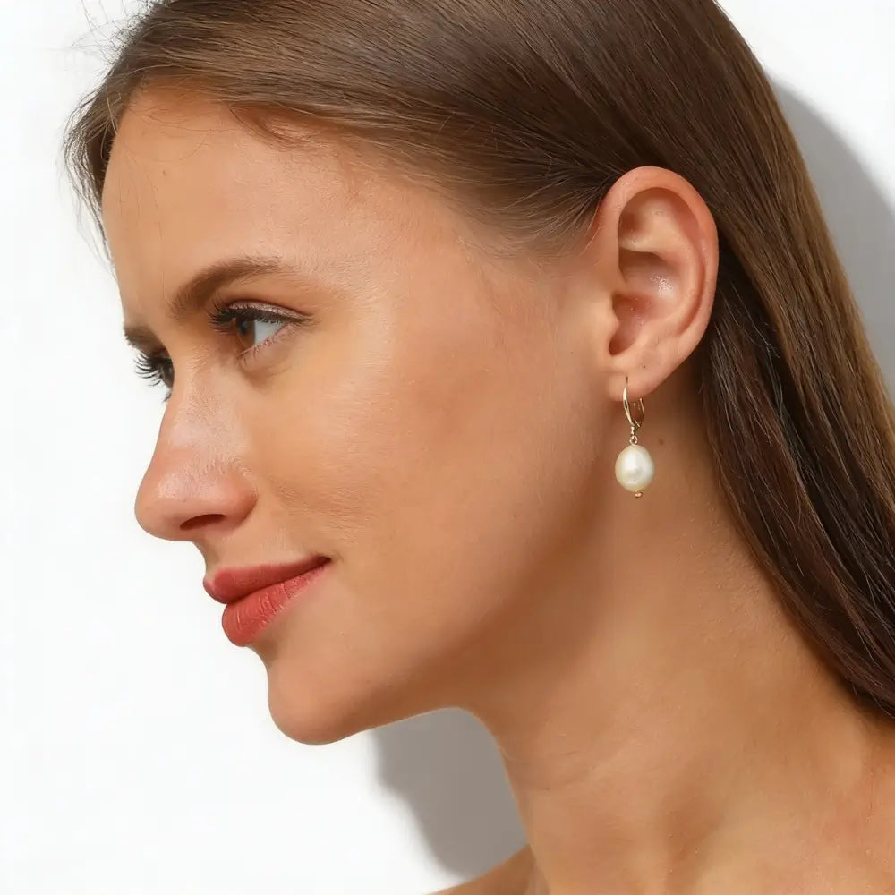 Alméra Pearl Drop Earrings