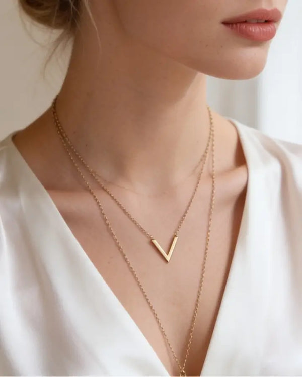 CHLOE W. wearing the Selene V Pendant Necklace Rose Gold