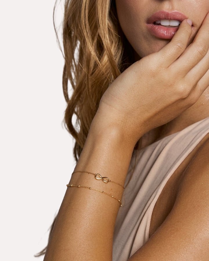 Mira Dainty Layered Bracelet - Onyxelle