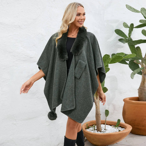 Cape Poncho à Col Fausse Fourrure Léna