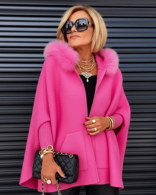 Cape-Veste à Capuche et Fausse Fourrure Ellyse