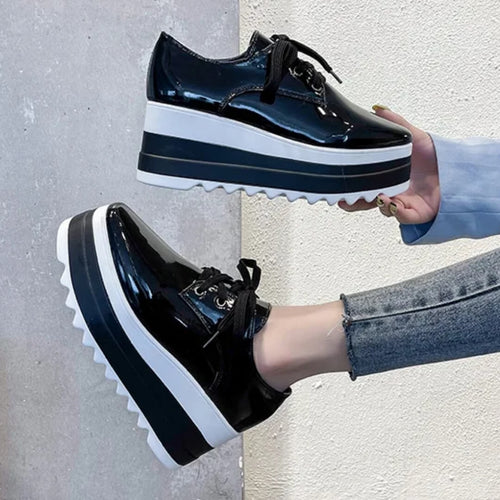 Derbies à plateforme crantée Zeliane