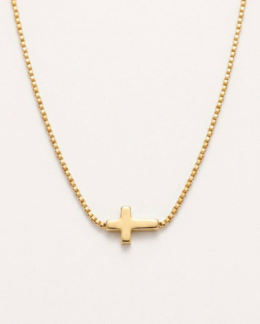 Liora Cross Pendant Necklace - Onyxelle