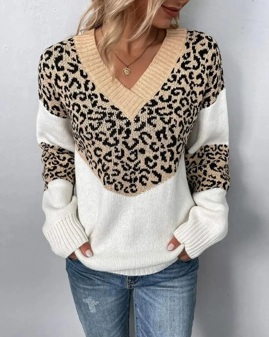 Pull en Maille Imprimé Léopard Elowise-Blanc-