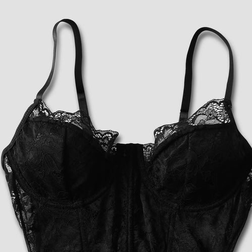 Robe Corset en Dentelle Luce
