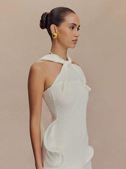 Robe Courte à Col Noué Dos Nu Elara
