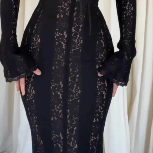 Robe Longue en Dentelle Épaules Dénudées Laetitia