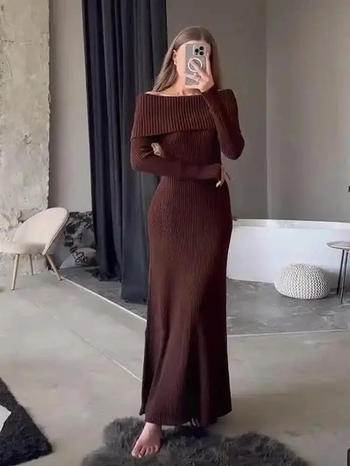Robe Longue en Maille Épaules Dénudées Frédérique - Marron / XS