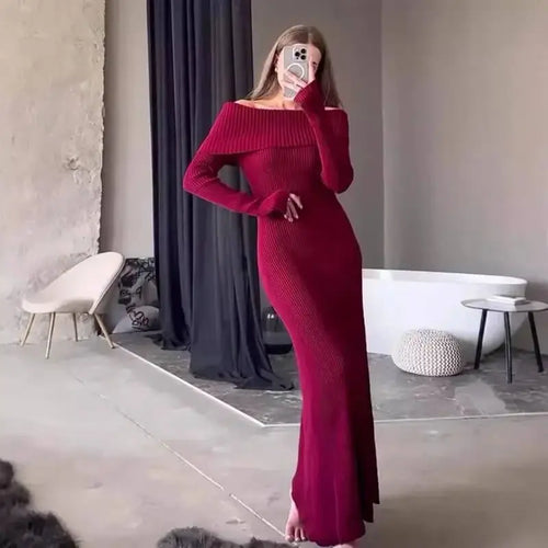 Robe Longue en Maille Épaules Dénudées Frédérique - Rouge / XS