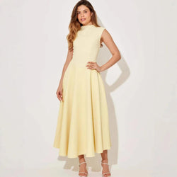 Robe Midi Évasée Sans Manches Sisi