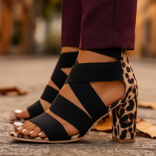 Sandales à talon bloc et brides élastiques Lynaya