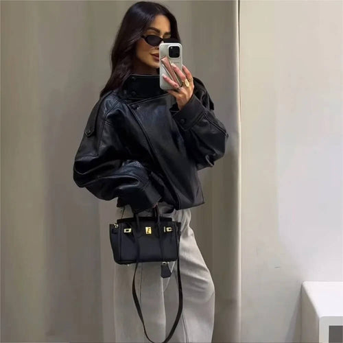 Veste perfecto courte en simili cuir Lunelle